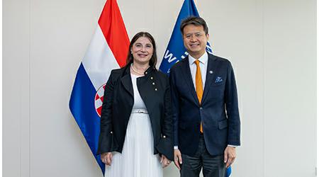 fotografija sudionici delegacija