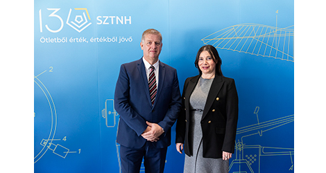 Fotografija s obilježavanja 130 godina Mađarskog ureda